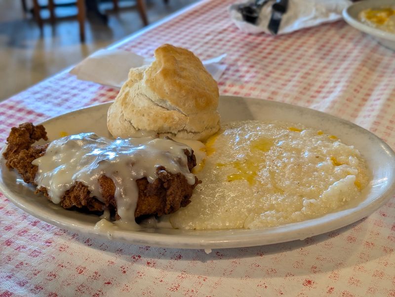 This North Carolina Restaurant Proves Pancakes Can Be Life-Changing - Decor Hint Grits That Bring Creamy Comfort To Every Bite