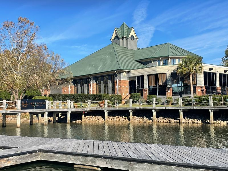 These North Carolina Spots Serve Cozy Waterfront Dining All Winter - Decor Hint LakeHouse Wine Bar & Grill, Cornelius