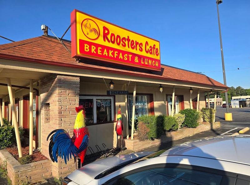 These Georgia Diners Serve The Kind Of Food That Brings Back Memories - Decor Hint Roosters Cafe