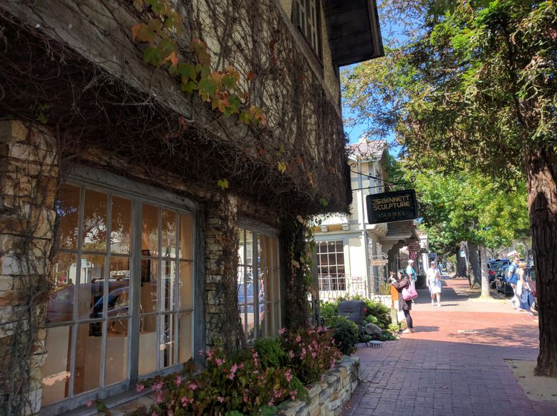 16 Surprisingly Affordable California Getaways That Feel Like Pure Luxury - Decor Hint Carmel-By-The-Sea