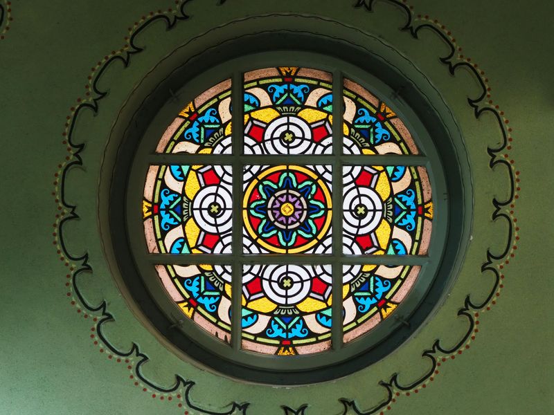 Art Nouveau Glass And Decorative Arts Bloom Again