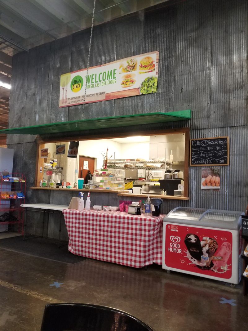 Ellie's Diner And The Depot Deli