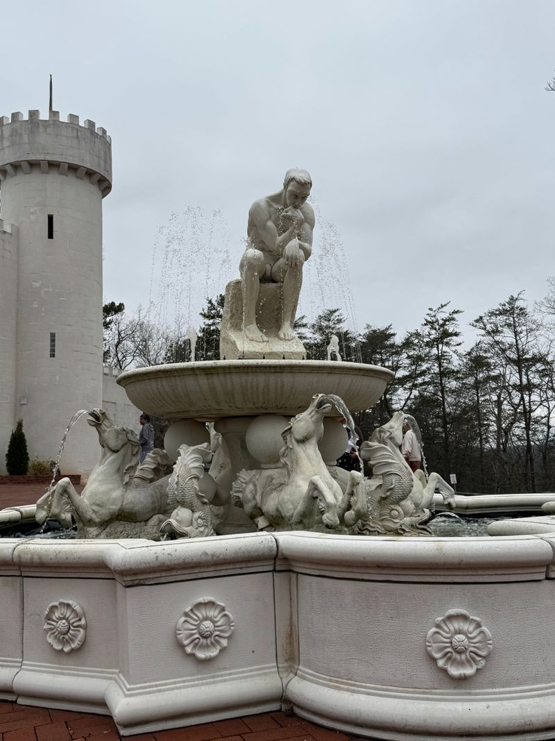 Uhuburg, Georgia's Eagle Owl Castle, Looks Straight Out Of The Middle Ages - Decor Hint Educational Programs
