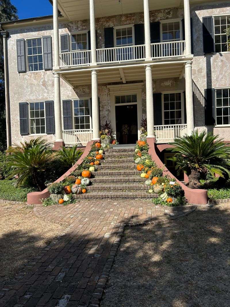 North Carolina Real Estate: 12 Home Types To Avoid & 11 Properties That Are Prime For 2026 - Decor Hint Homes With Obsolete Floor Plans