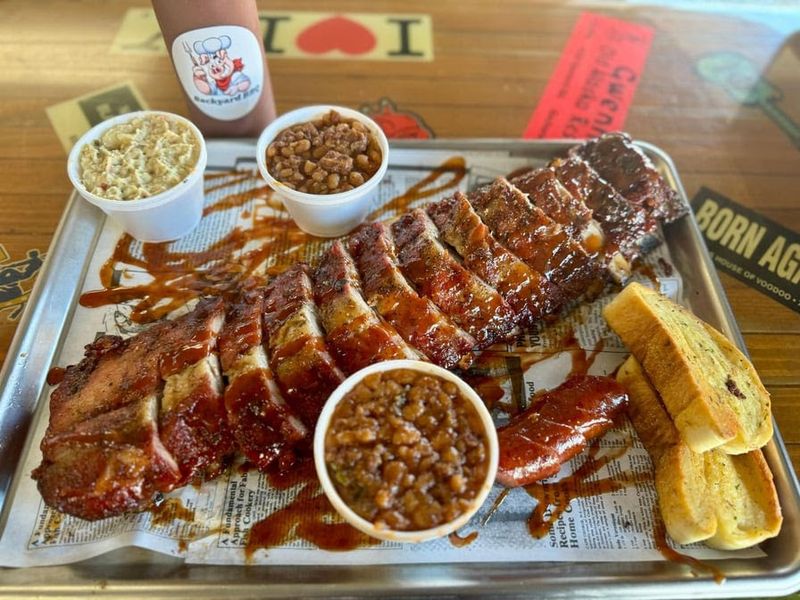 Backyard Barbeque Co Near Magnolia’s Courthouse