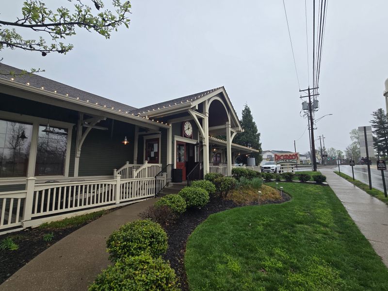 Authentic Cuban Restaurants To Try In Florida - Decor Hint Ricardo's Grill & Pub