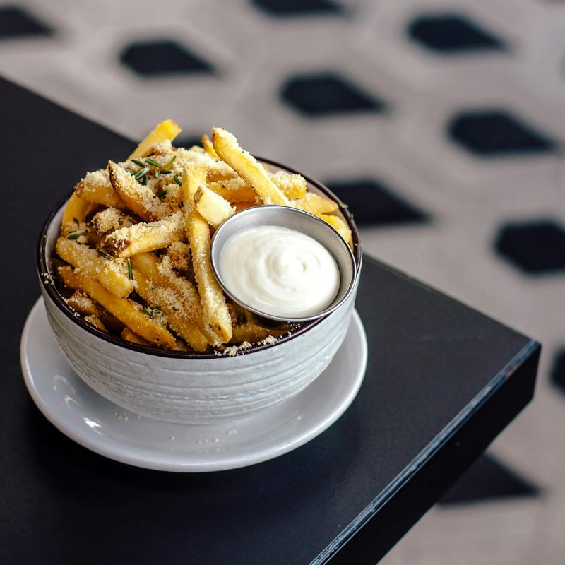 Santa Cruz Garlic Fries