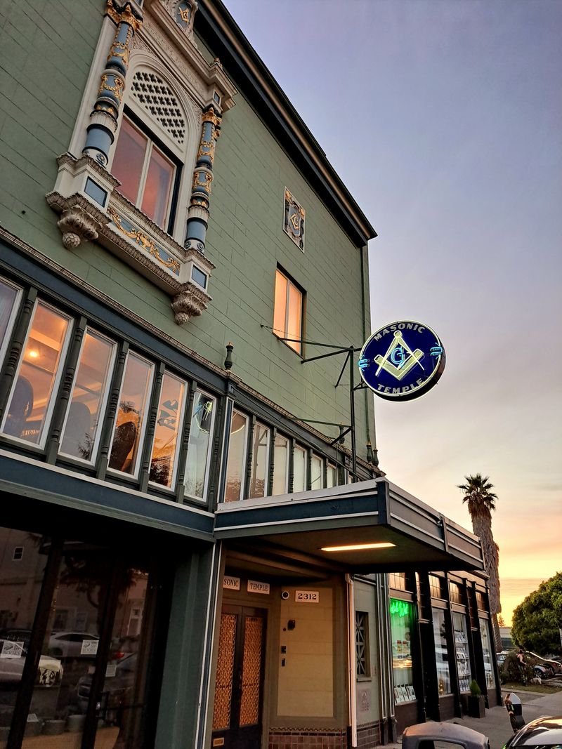 Masonic Temple Showcases Victorian Eclectic Architecture