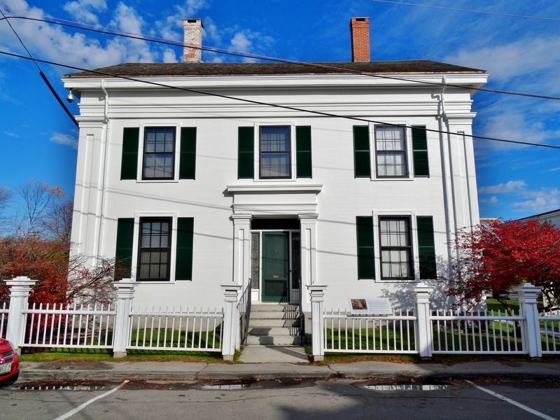 Farnsworth Homestead