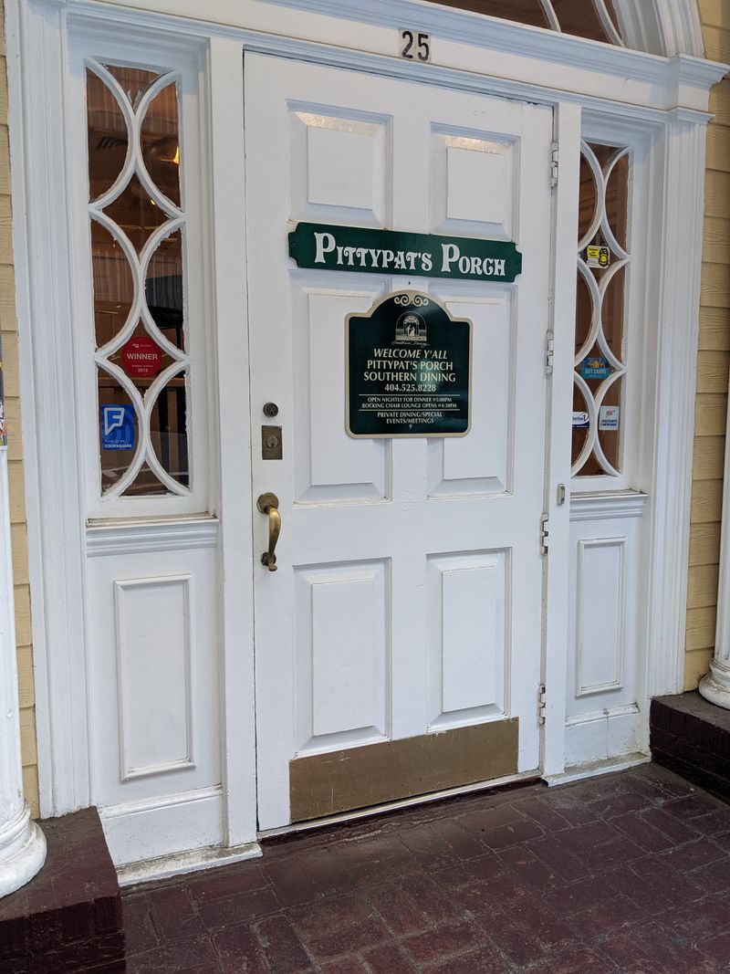 Pittypatʼs Porch