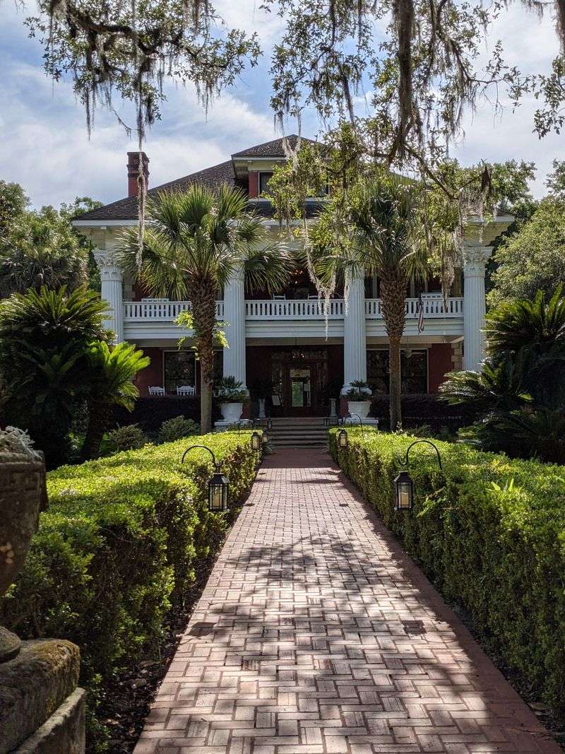 Historic Micanopy Cemetery Stroll
