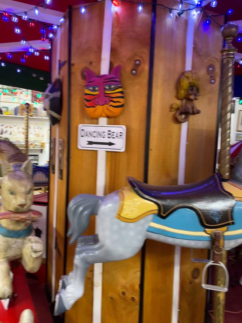 A Surprisingly Charming Cat Museum Is Hiding In North Carolina - Decor Hint Hand-Carved Kitty Carousel That Spins History