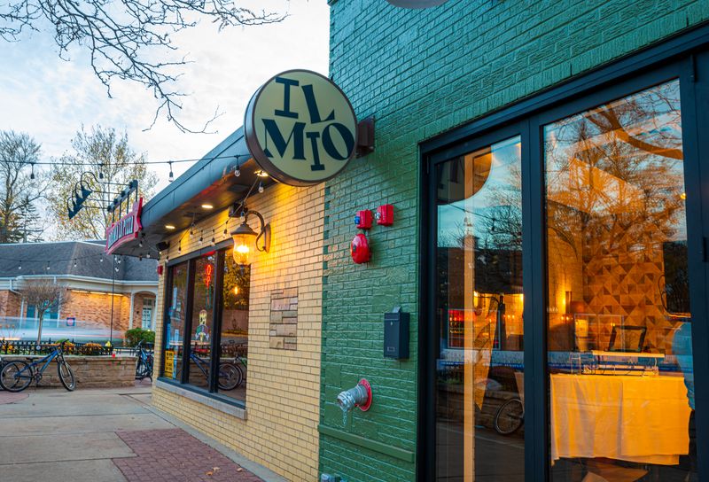 The 11 Illinois Italian Spots Locals Rarely Brag About But Always Visit - Decor Hint IL Mio Italian Restaurant