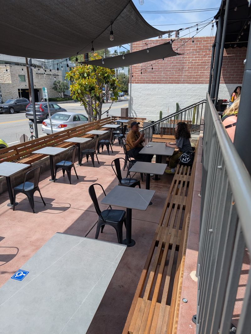 Burgers Never Say Die