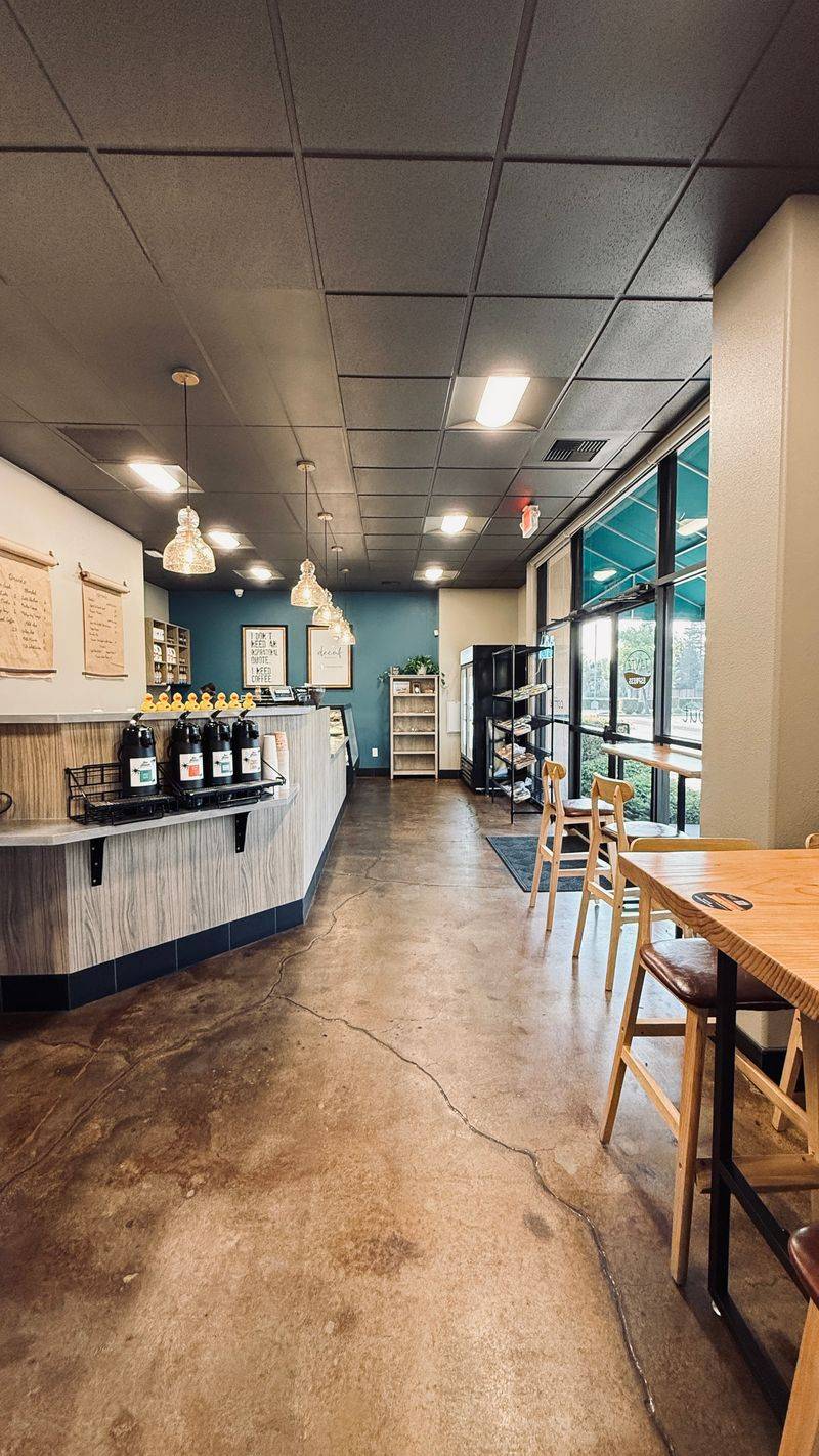 This Mennonite Family Bakery In California Serves Scratch-Made Comfort Classics - Decor Hint Catering Services Bring Homemade Quality To Events