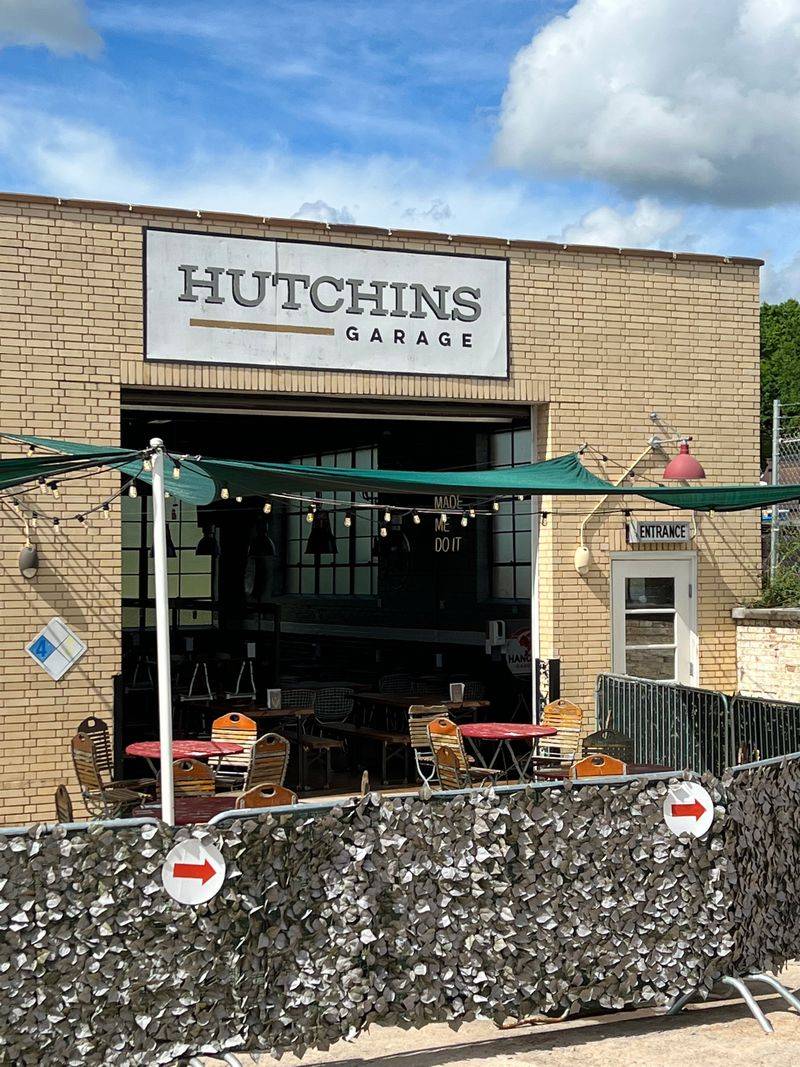 Hutchins Garage