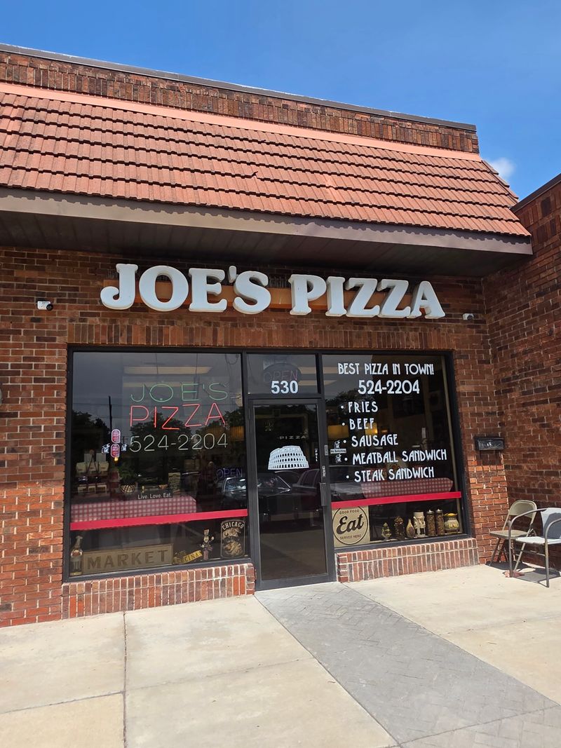 Joe's Pizza