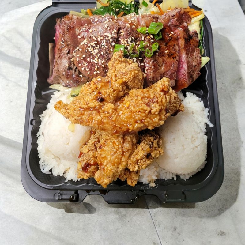 Hawaii Fish Fry Traditions That Locals Love - Decor Hint Mochiko Chicken-Style Fish Frying