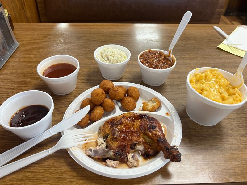 Country Barbecue, Greensboro