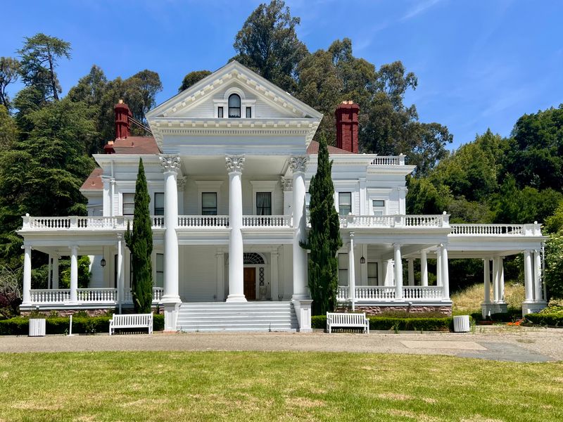 Dunsmuir-Hellman Historic Estate