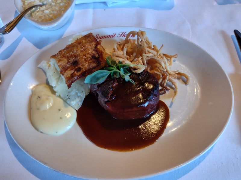 This Homey California Restaurant Has Turned Its Steaks Into A Local Obsession - Decor Hint Filet Mignon Brings Tenderness To The Table