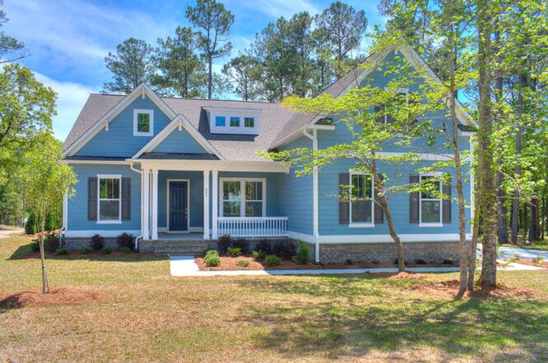 North Carolina Real Estate: 12 Home Types To Avoid & 11 Properties That Are Prime For 2026 - Decor Hint Overbuilt Homes In Rural Areas