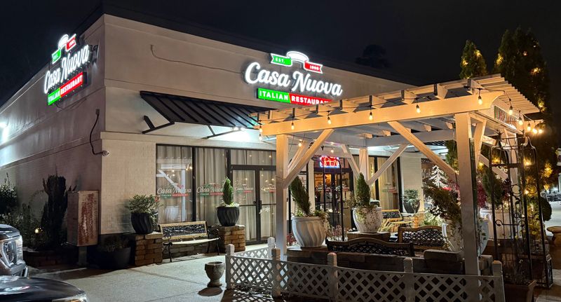 Georgia's Best Family-Run Italian Spots For Cozy, Delicious Dining - Decor Hint Casa Nuova Italian Restaurant