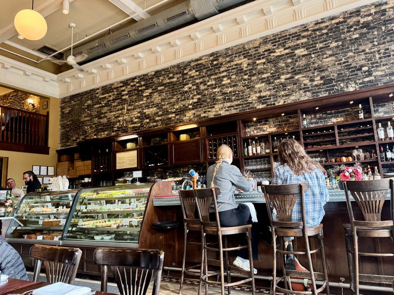 Milwaukee’s 11 Favorite Custard Stops For Old-School Wisconsin Frozen Treats - Decor Hint Le Reve Patisserie & Cafe