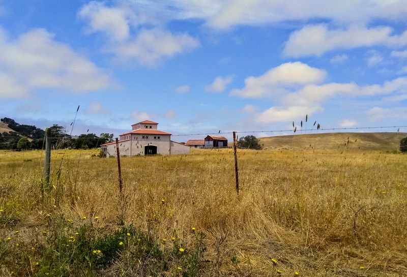 Exploring California's Most Famous Road Trip? These 13 Stops Make The Journey Legendary - Decor Hint Harmony