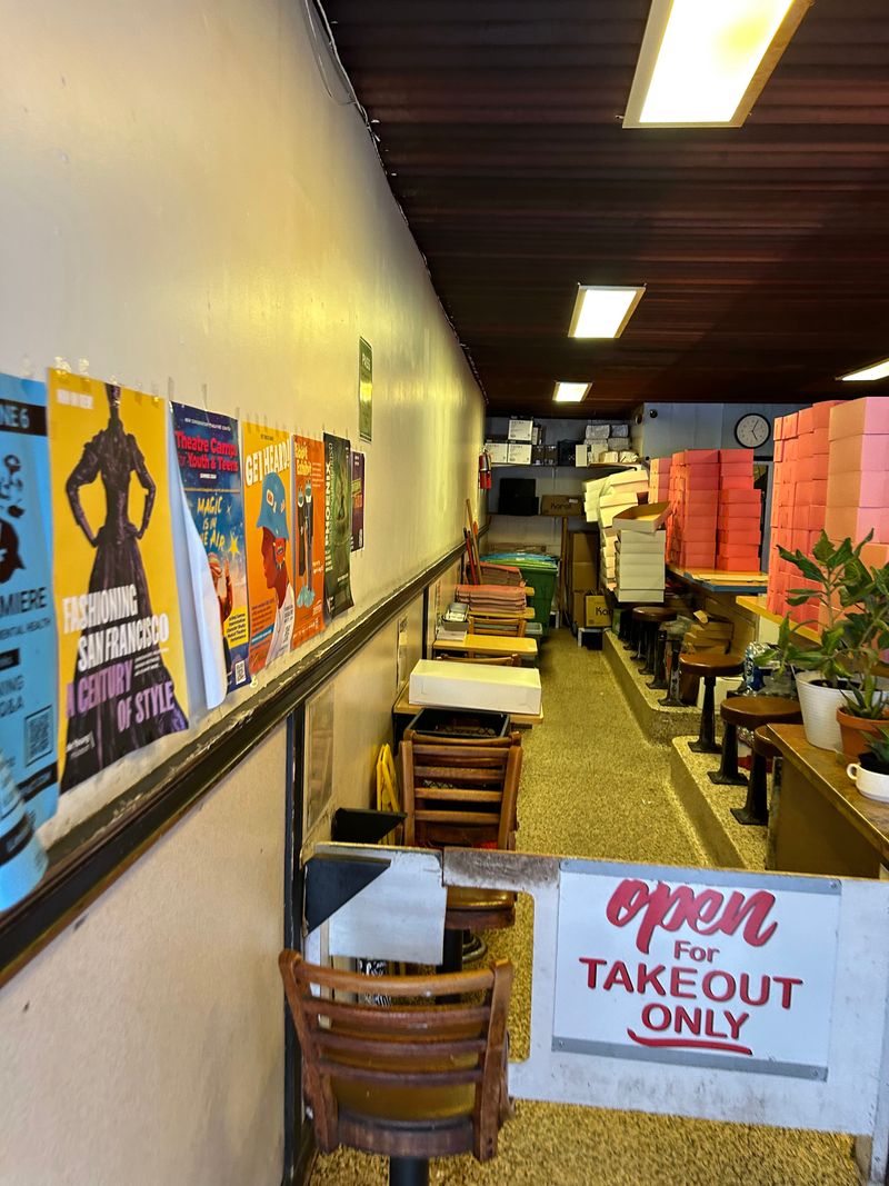 Bob's Donuts & Pastry Shop (San Francisco)