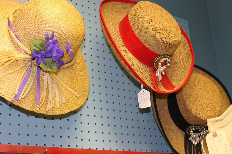 Vintage Jewelry and Accessories