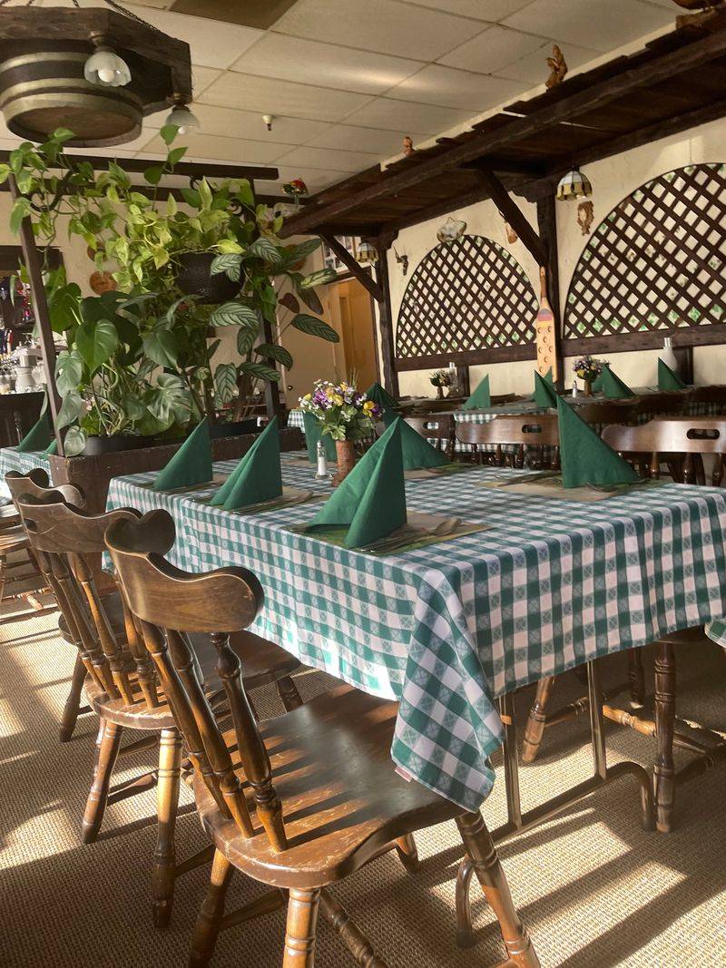 German Restaurant Stammtisch