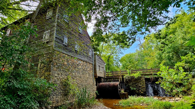 These North Carolina Spots Offer Bucket-List Views Anyone Can Hike To - Decor Hint West Point on the Eno, Durham