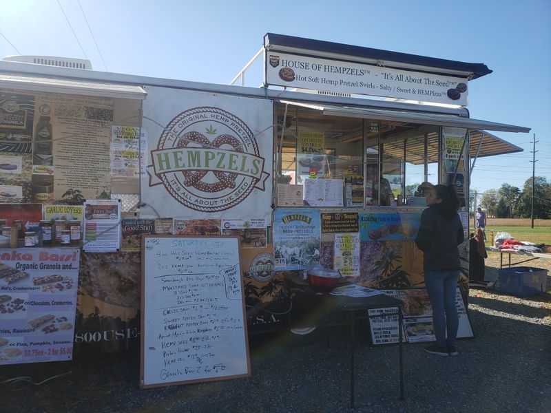 Renninger's Antique And Farmers' Market