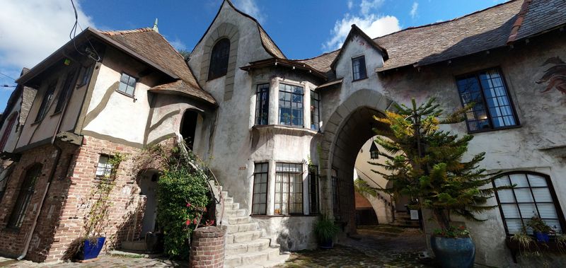 Private Residences With Public Charm