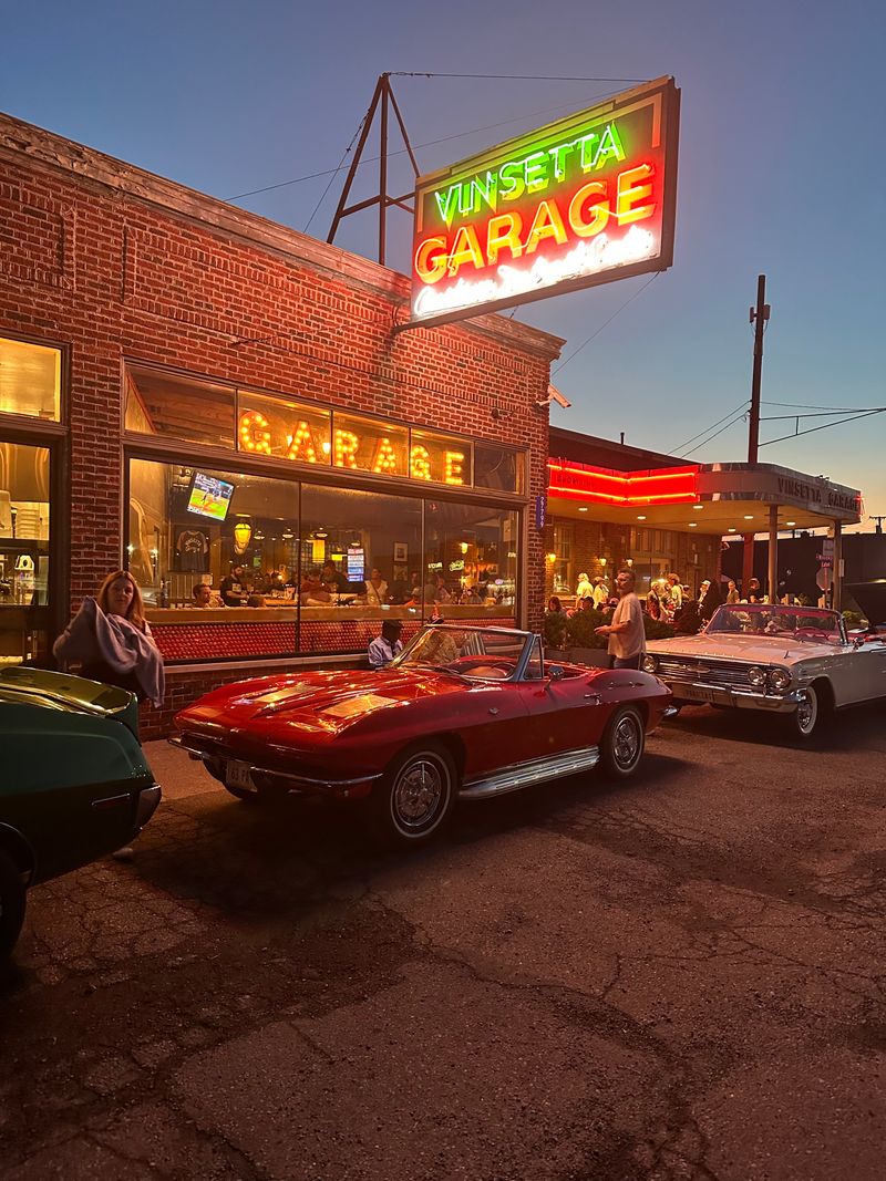 Vinsetta Garage - Berkley's Automotive-Themed Eatery