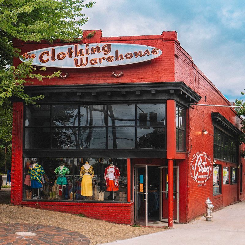 The Clothing Warehouse Is One Of Georgia's Best Thrift Finds - Decor Hint Sustainable Shopping Choice