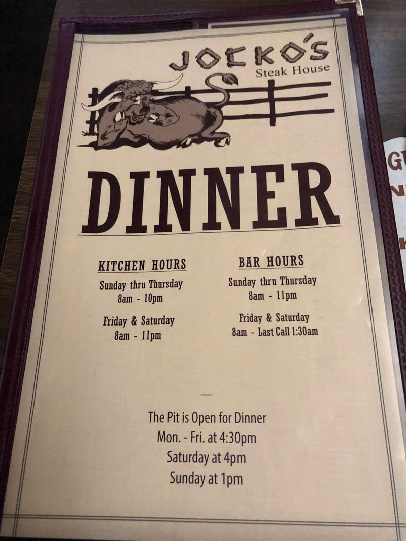 Operating Hours Favor Dinner Service