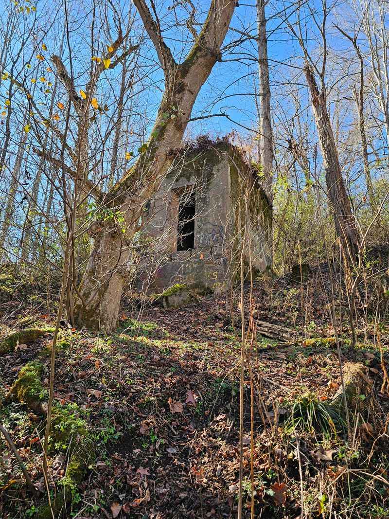 This Hidden North Carolina Trail Takes You To A Lost Ghost Town - Decor Hint The Haunting Remnants Of Runion Ghost Town