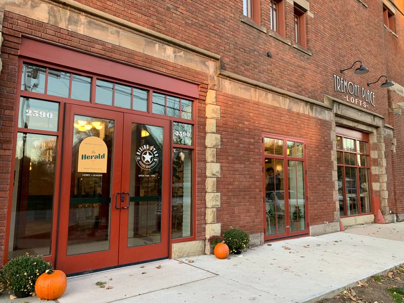 11 Ohio Small Town Coffee Spots That Feel Like Home - Decor Hint Rising Star Coffee Roasters