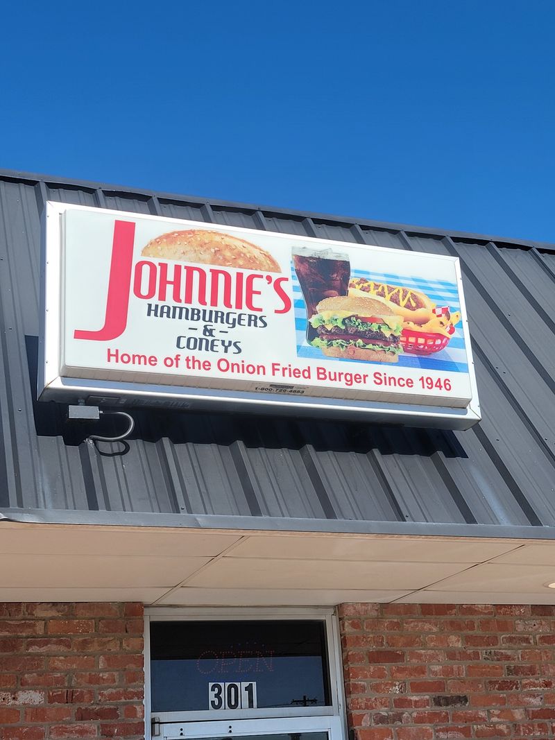 Johnnie’s Grill