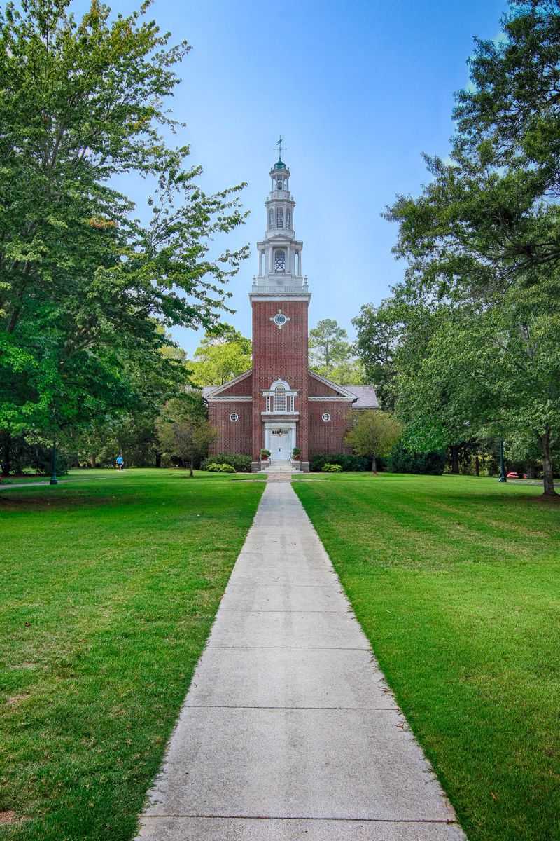 This Stunning College In Georgia Looks Just Like Hogwarts - Decor Hint Campus Tours Are Free And Highly Recommended