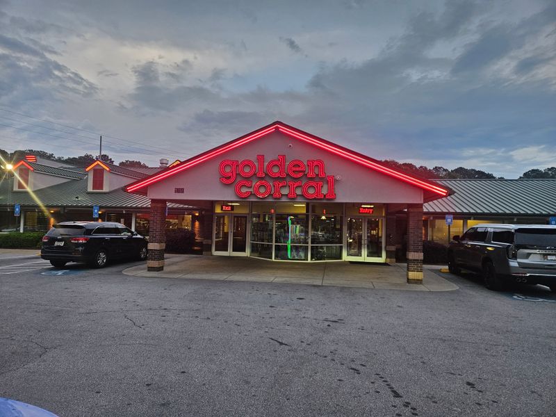 Golden Corral Express