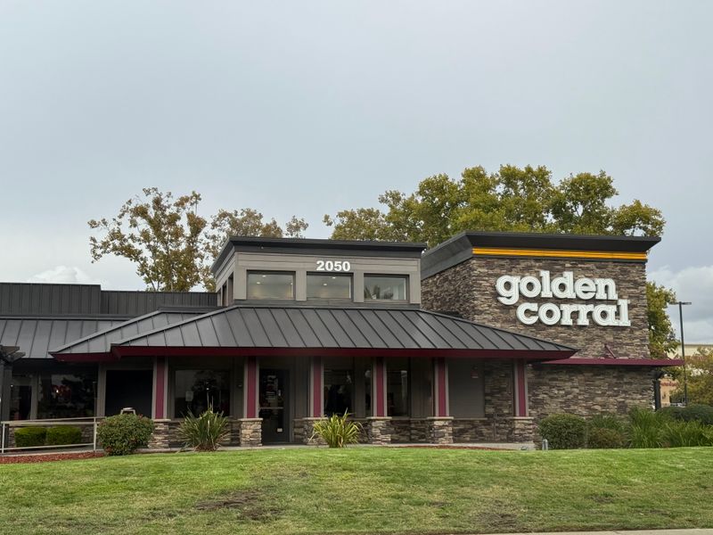 Golden Corral