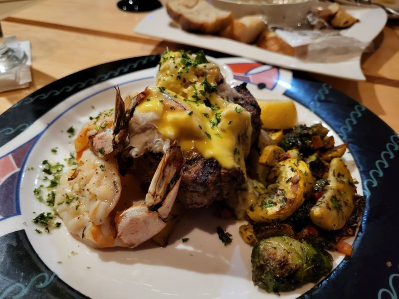 Anthony’s At Spokane Falls