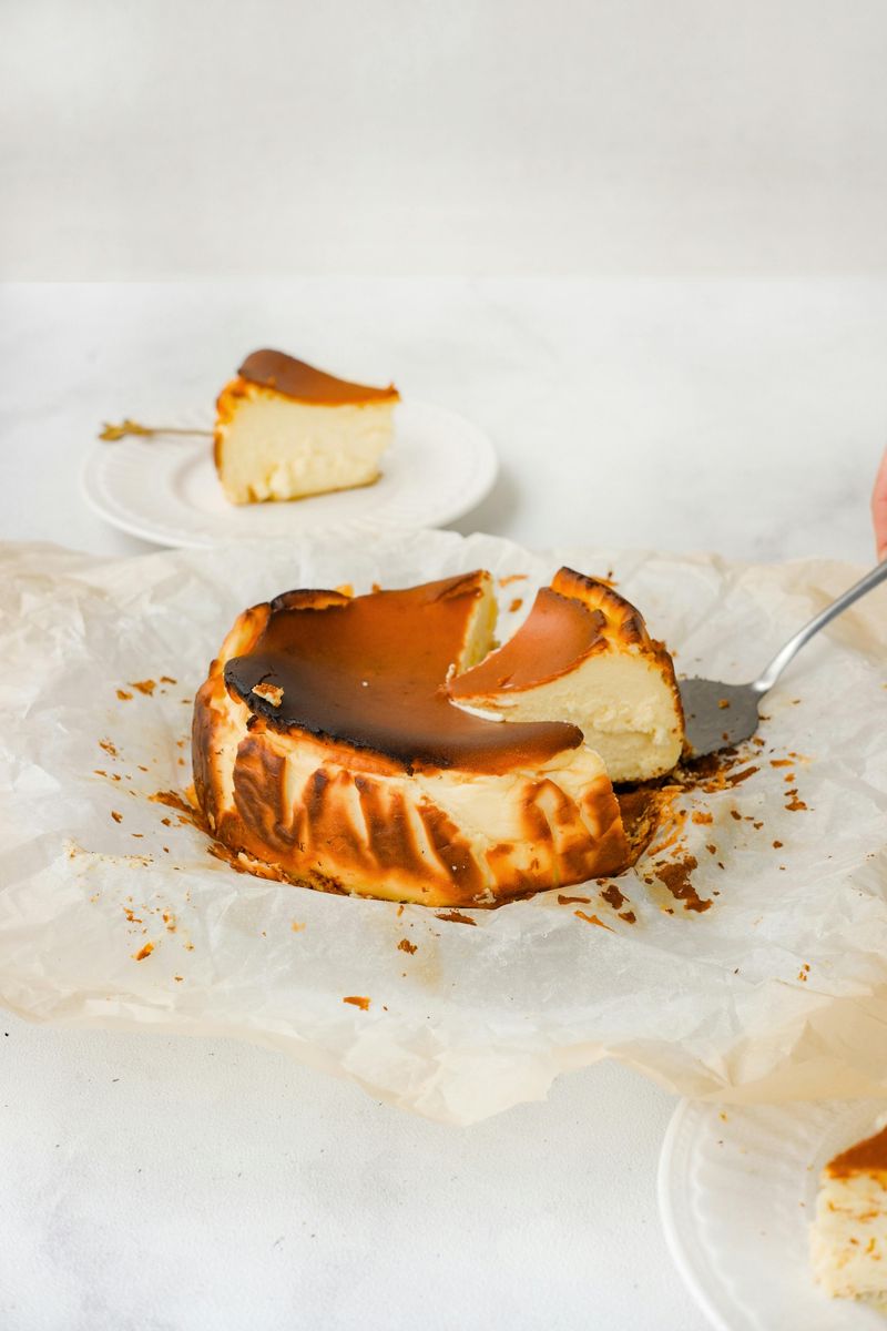 9 Washington Desserts That Turn Apples Into Autumn Magic - Decor Hint Seattle Apple Butter Cheesecake Bars