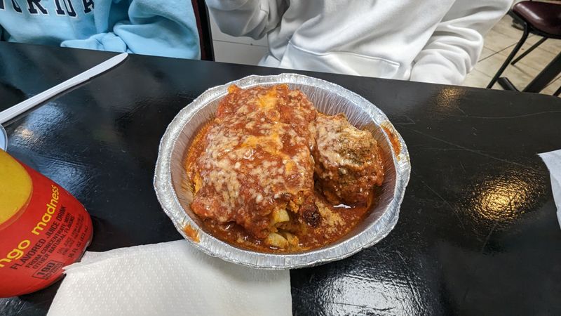 This North Carolina Coastal Spot Quietly Delivers Rustic Italian Bliss - Decor Hint Meatballs That Make You Believe In Love Again