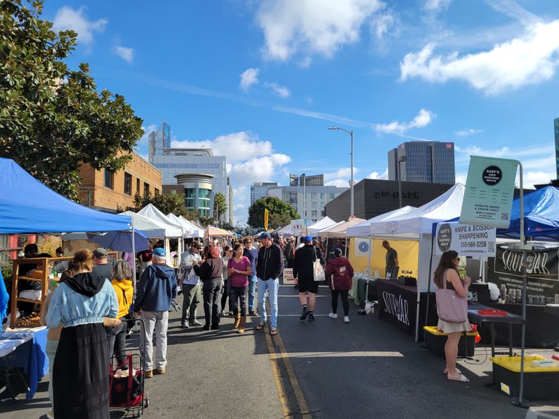 15 California Farmers Markets You'll Want To Visit This Season - Decor Hint Hollywood Farmers Market