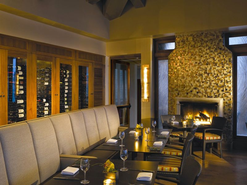 16 California Coastal Restaurants Where The Views Are As Good As The Food - Decor Hint Splashes Restaurant