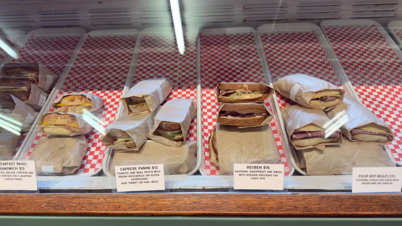 Glowing Customer Testimonials From Satisfied Visitors